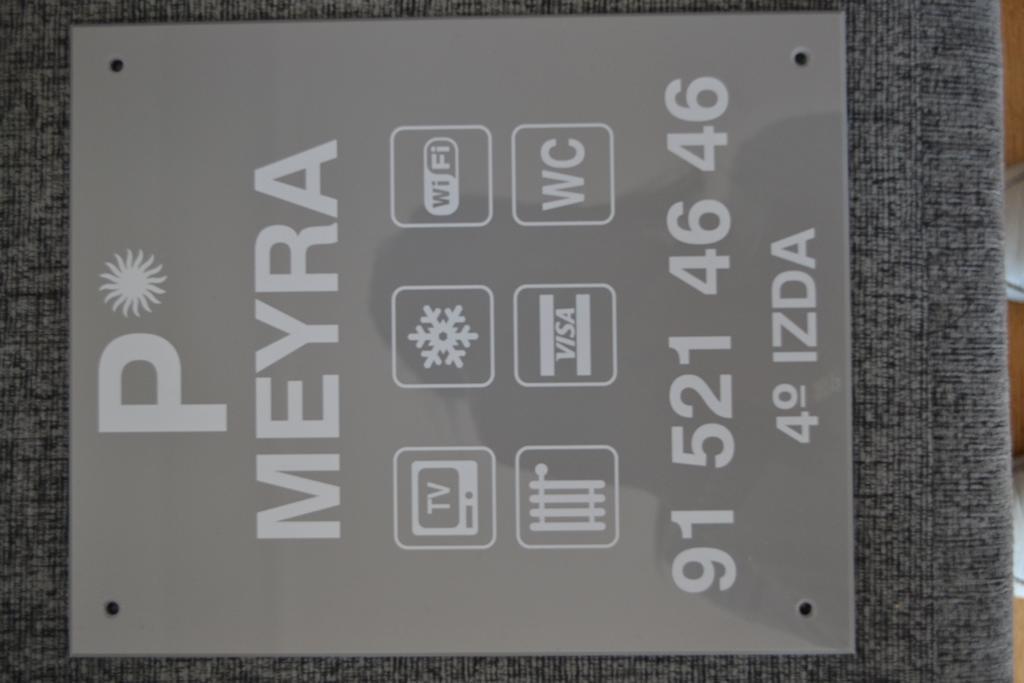 מדריד Hostal Meyra מראה חיצוני תמונה