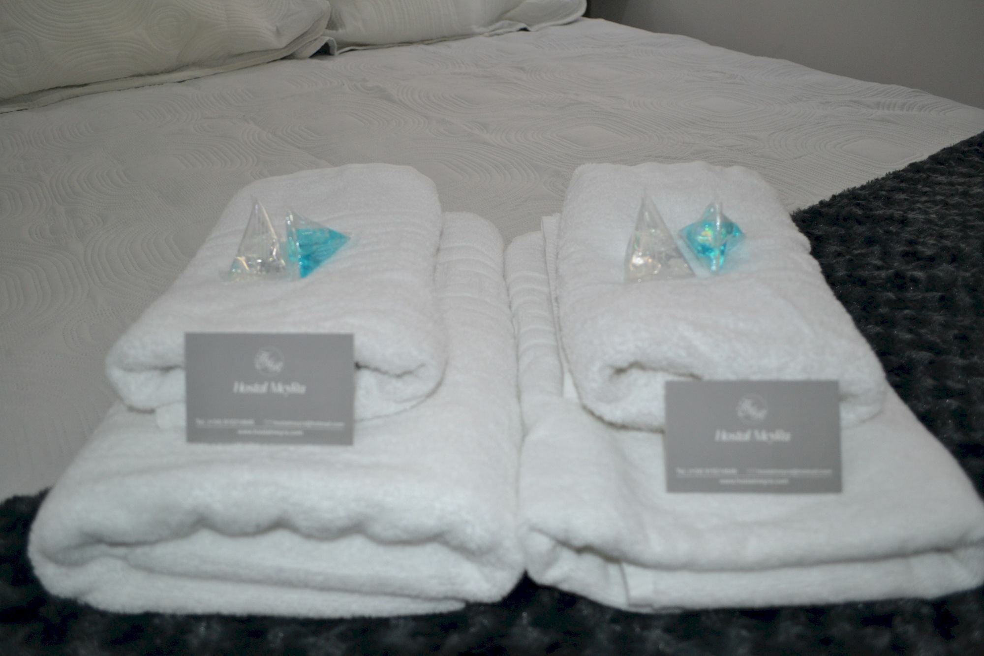 מדריד Hostal Meyra מראה חיצוני תמונה
